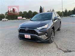 تۆیۆتا ڕاڤ 4